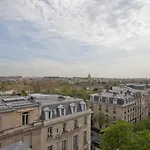 Charles Floquet Apart Otel Paris