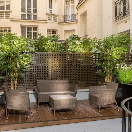 Charles Floquet 3* Paris