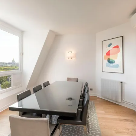 Aparthotel Charles Floquet