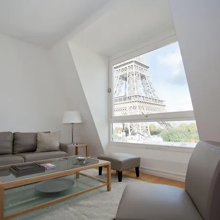 Charles Floquet 4* Paris