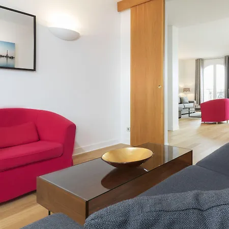 Charles Floquet Apartmanhotel