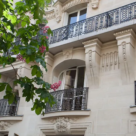 Charles Floquet Lejlighedshotel 4*