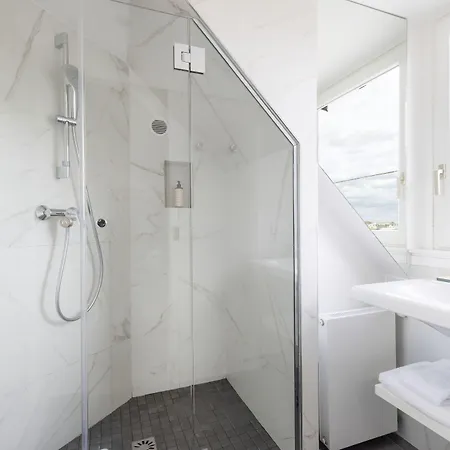 Charles Floquet Apartmanhotel 4*