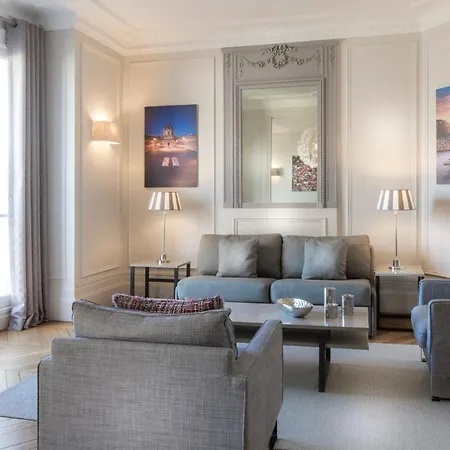 Charles Floquet Aparthotel 3*