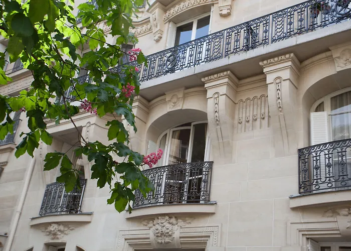 Résidence Charles Floquet Appart hôtel 4*