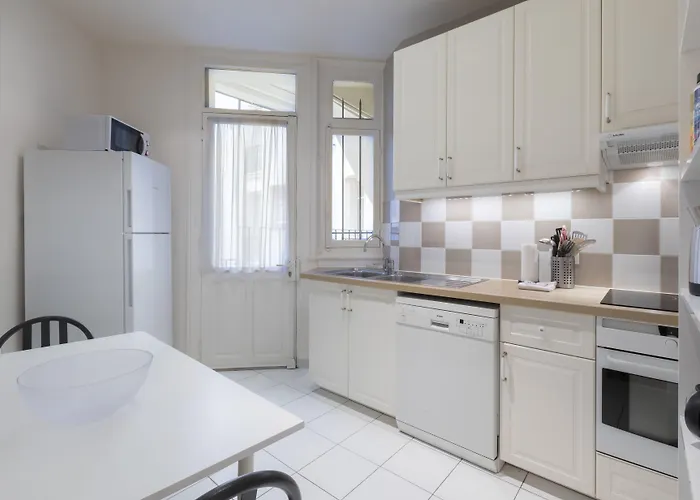 Résidence Charles Floquet Appart hôtel